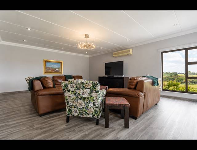 4 BEDROOM HOUSE FOR SALE IN THREE RIVERS EAST
